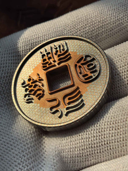 Aroundight Superconductor