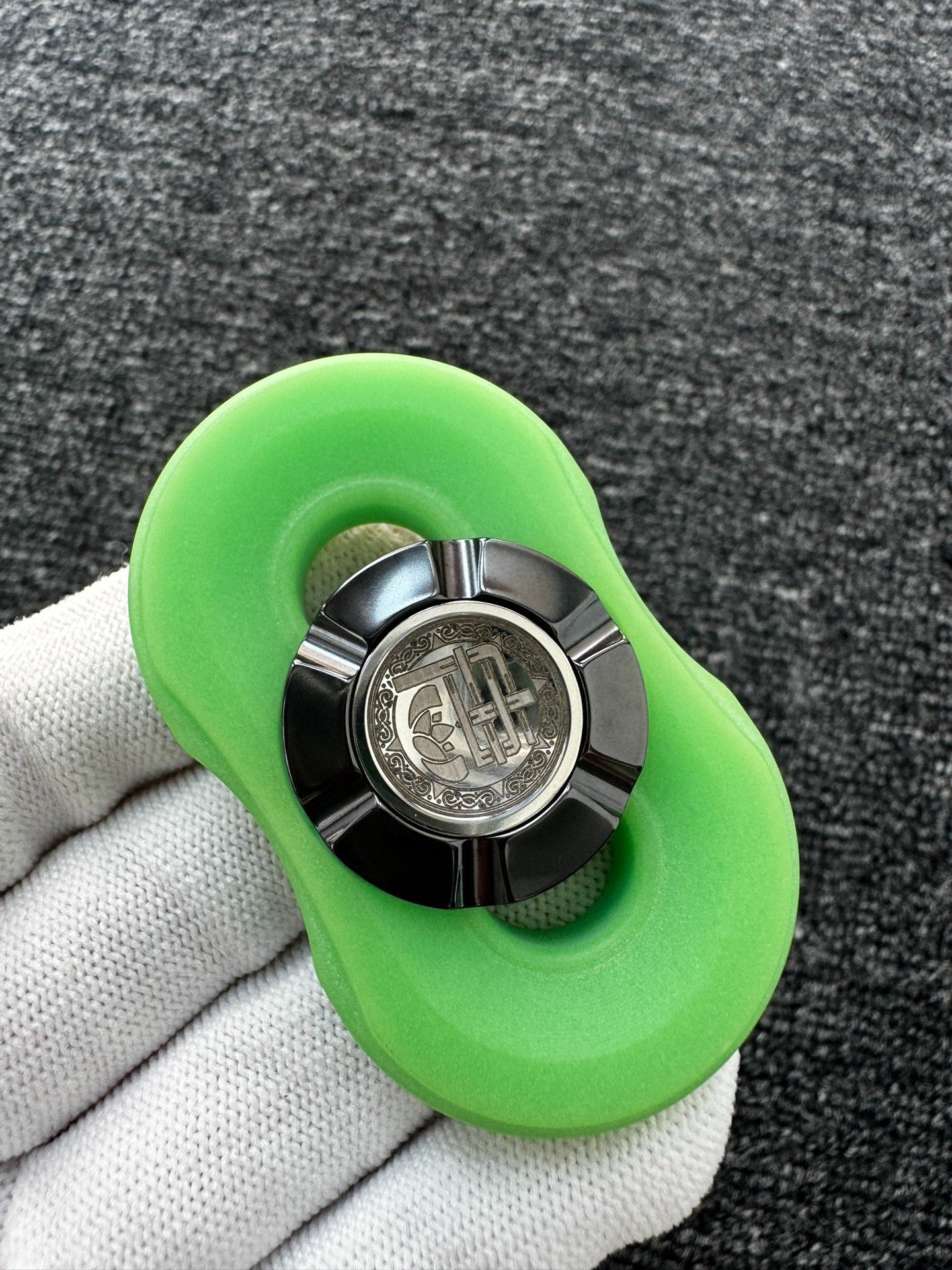 Tang Luminous material Limited Edition