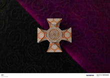 Malta Cross Superconductor
