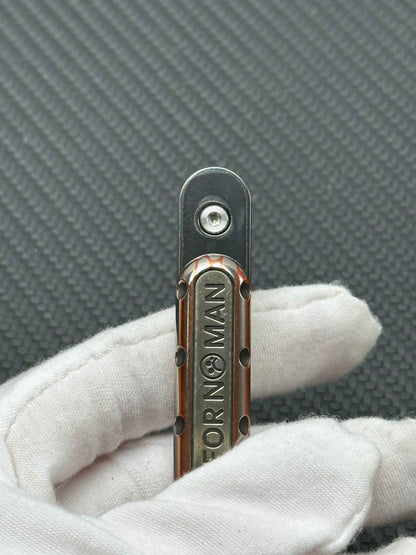 Top-D Superconductor