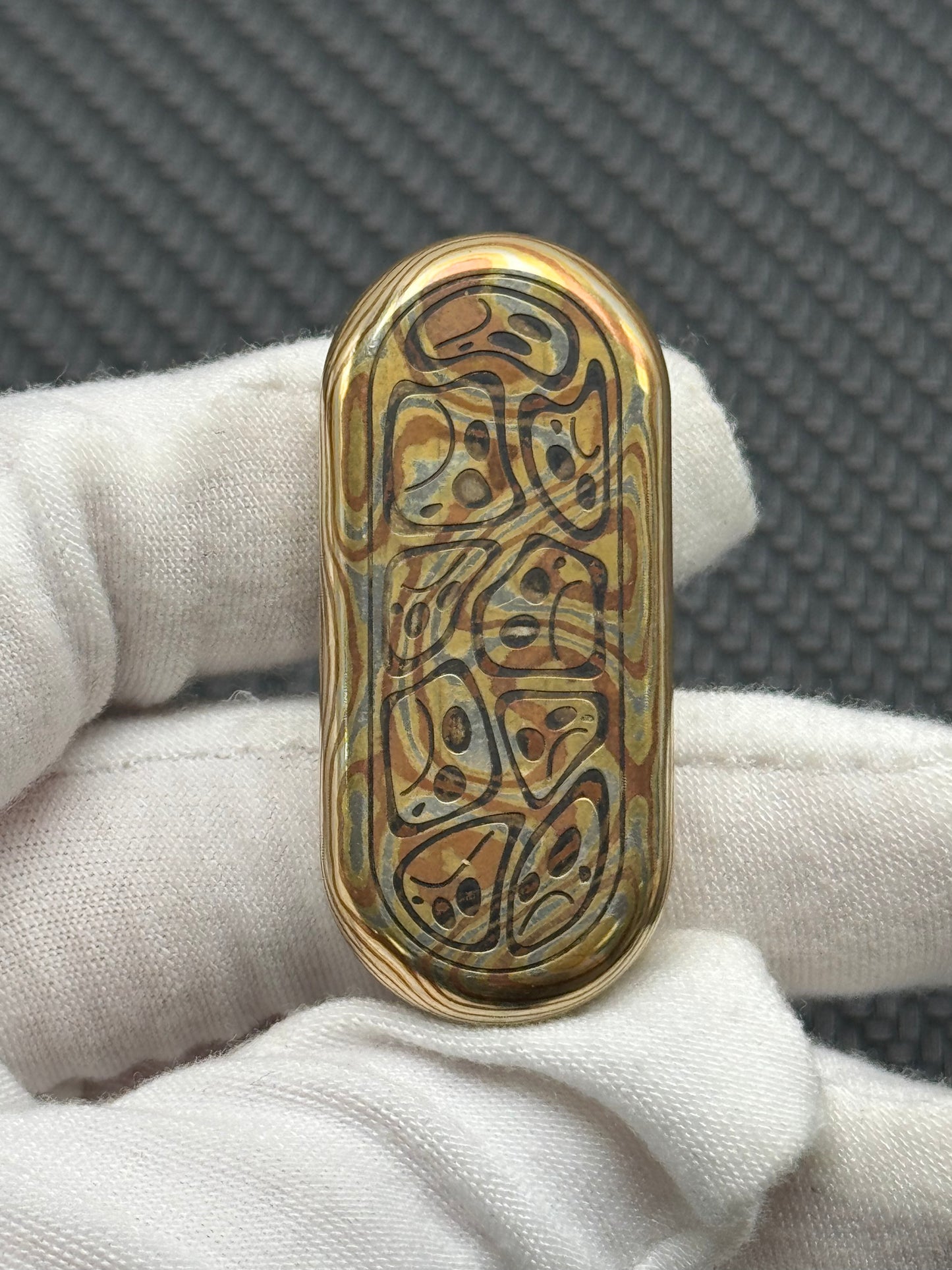 Top B Mokume
