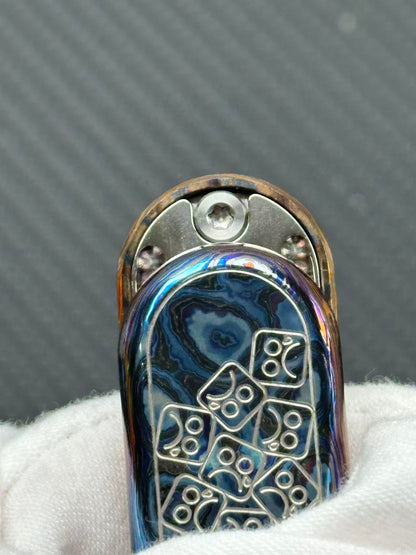 Top B Square face Zircuti