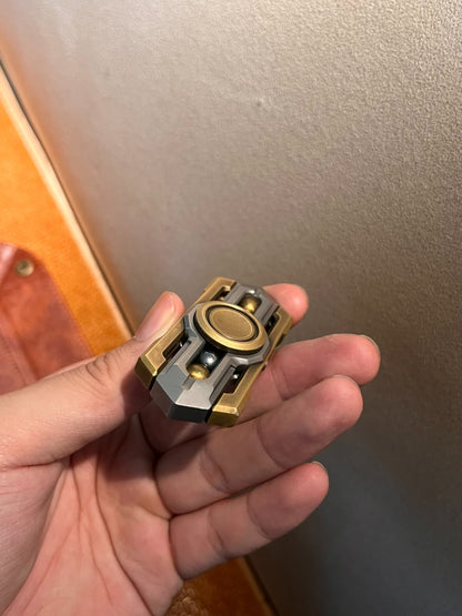 BAR Armored Knight Fidget Spiner Brass