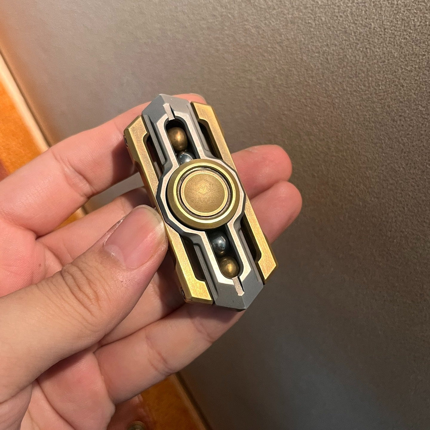 BAR Armored Knight Fidget Spiner Brass