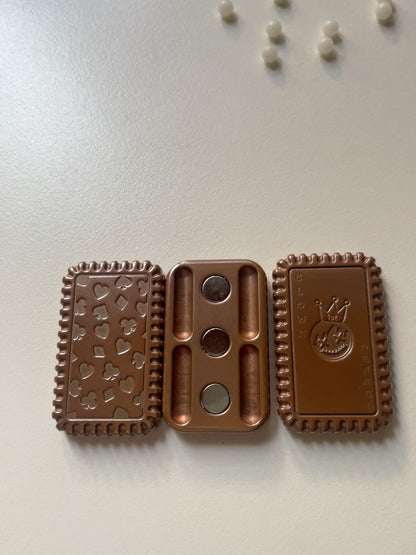 Biscuit One-year anniversary limited edition