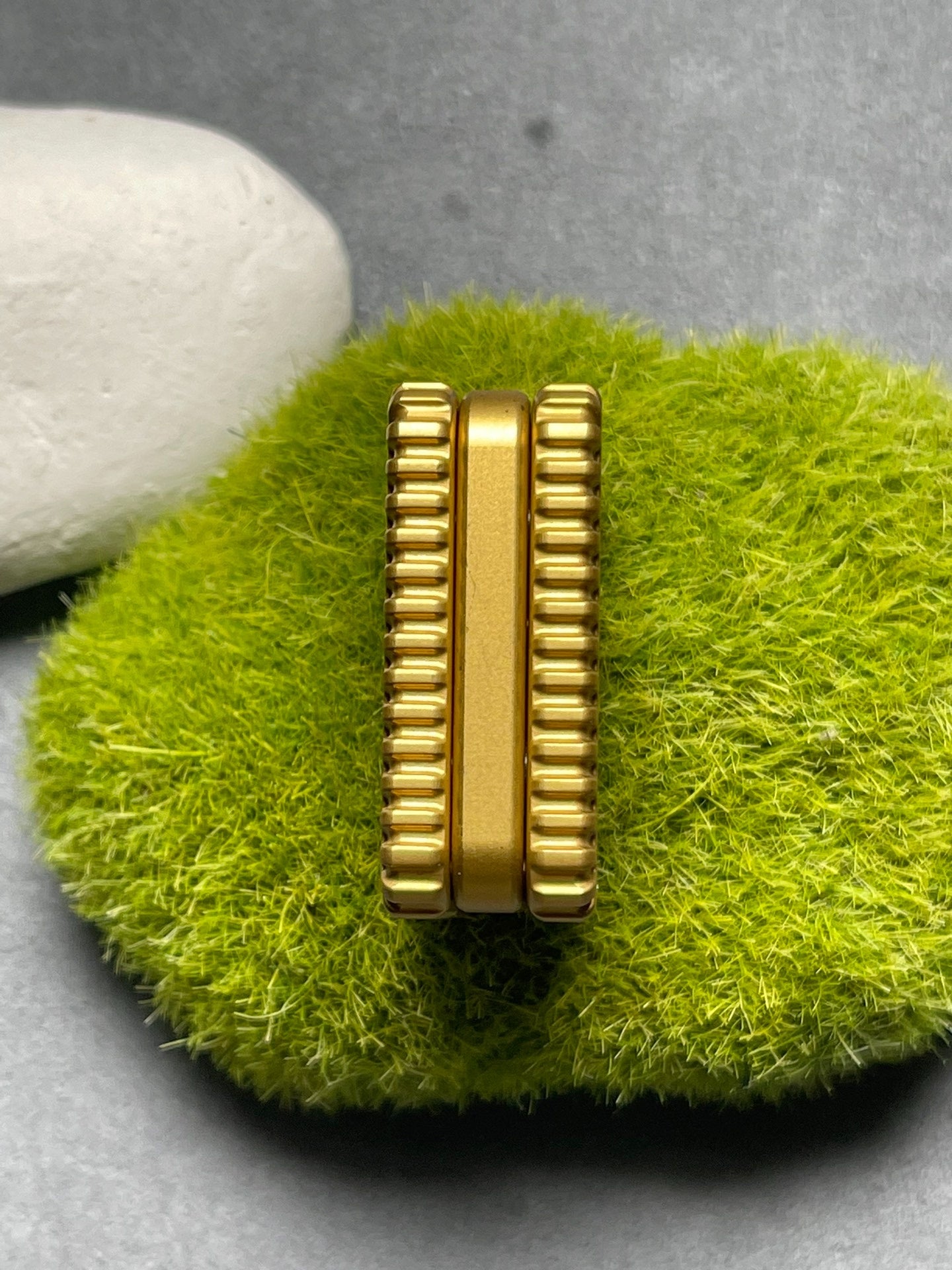 Biscuit Stainless Steel Gold Plated