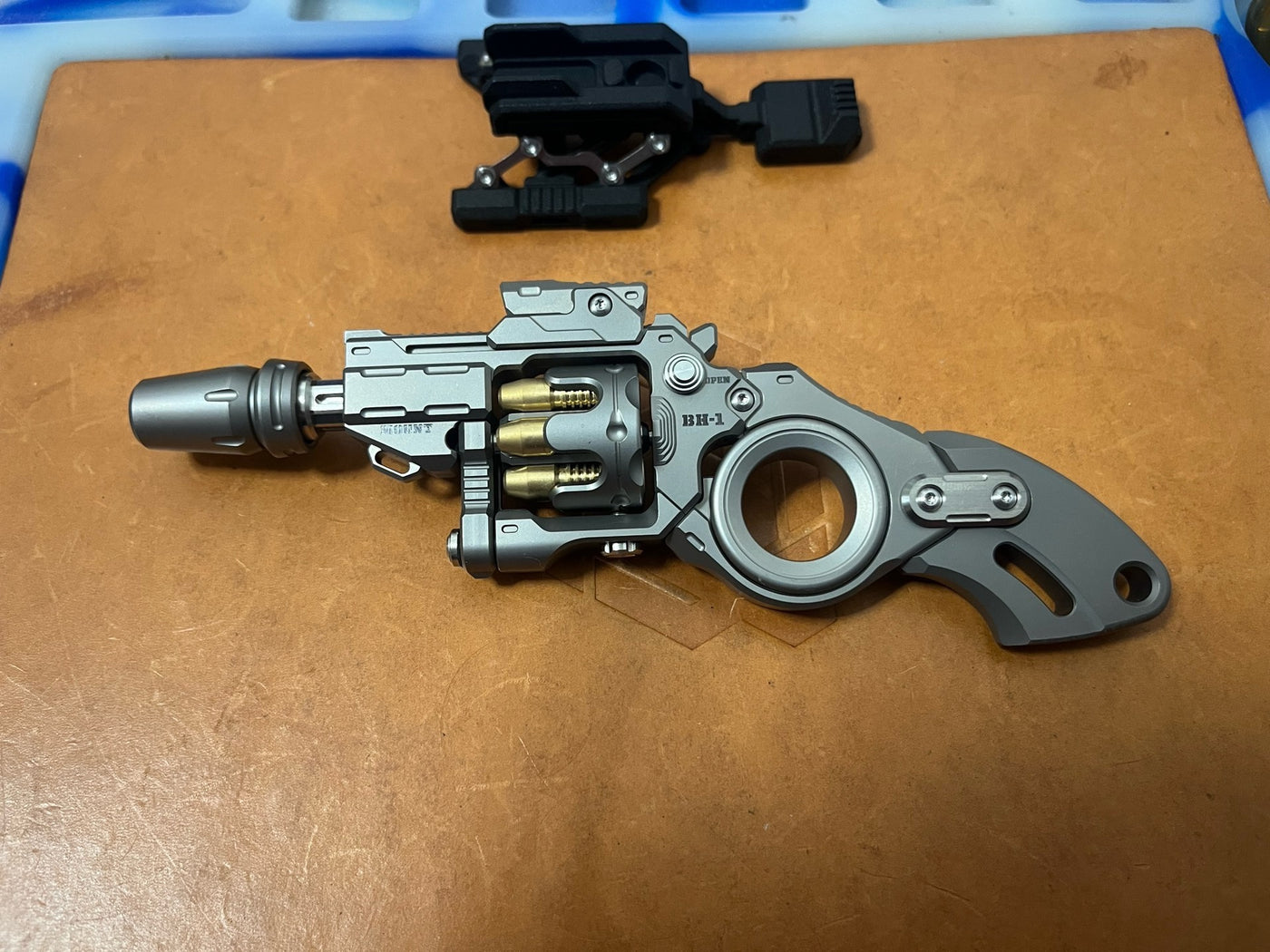 Breaker Howitzer Set Titanium