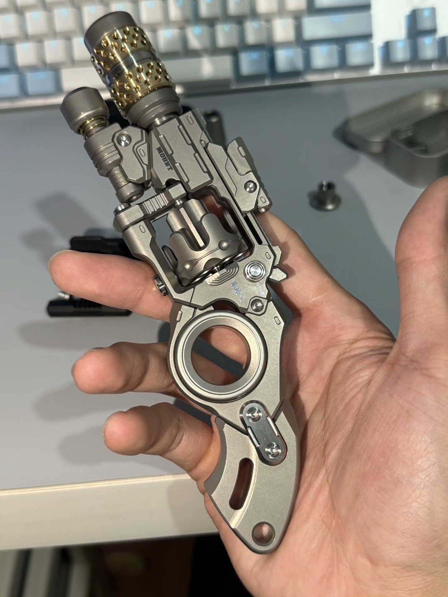 Breaker Howitzer Set Titanium