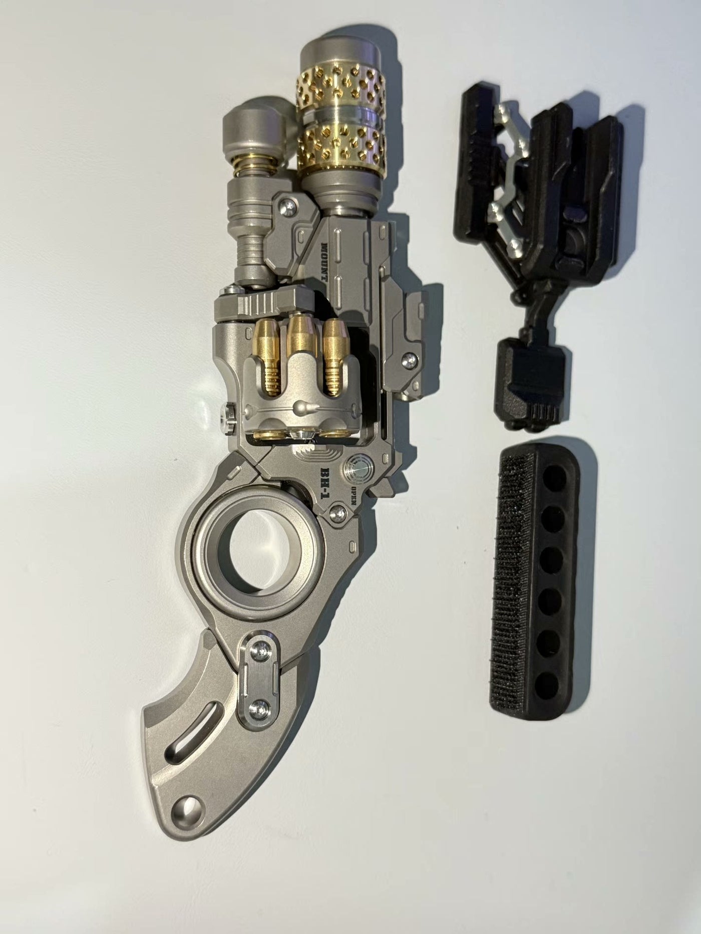 Breaker Howitzer Set Titanium
