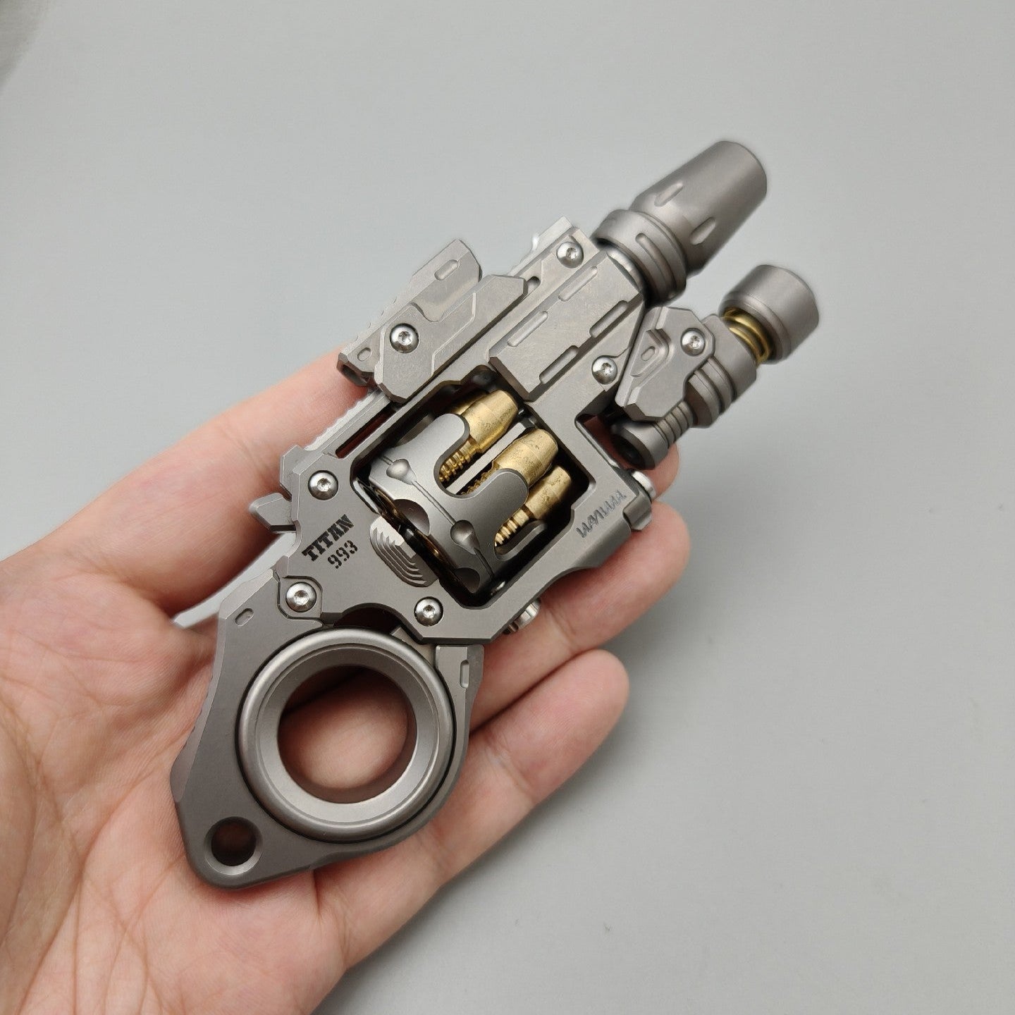 Breaker Titanium