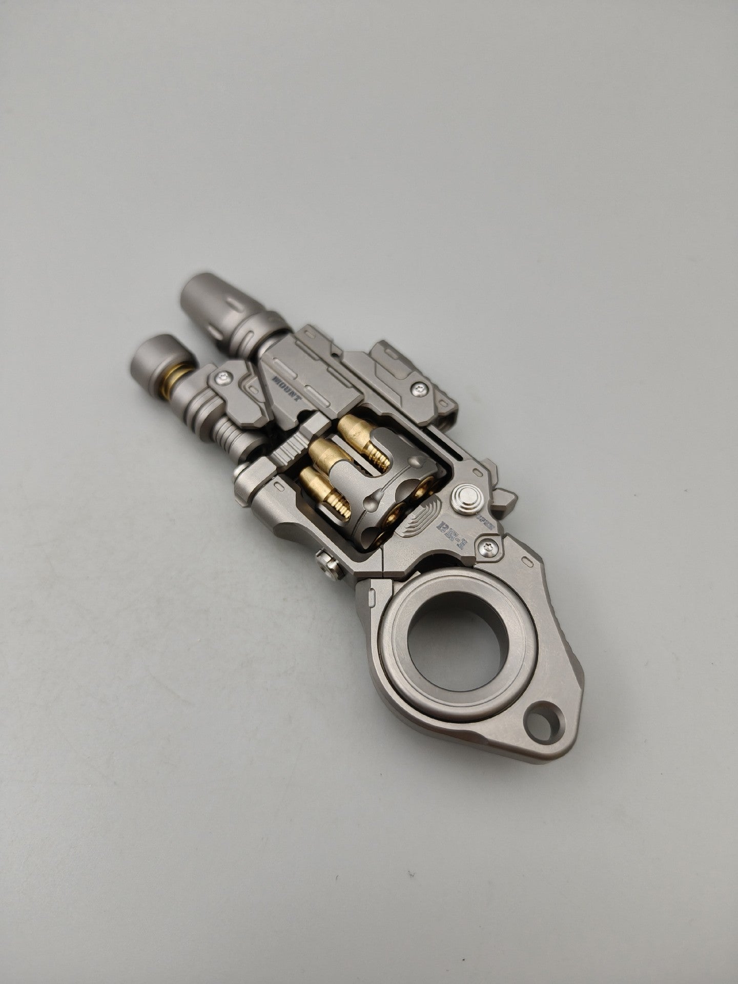Breaker Titanium