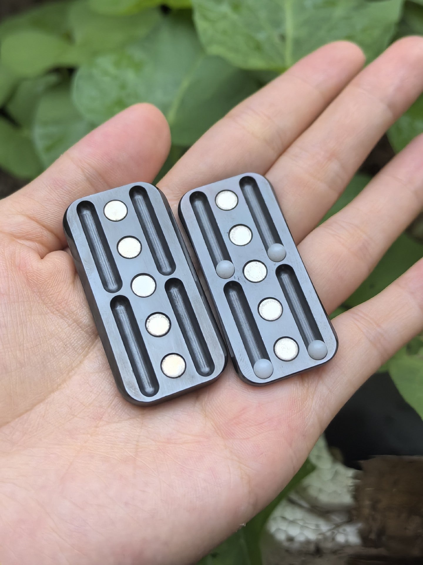 Centurion Slider Zirconium + Brass