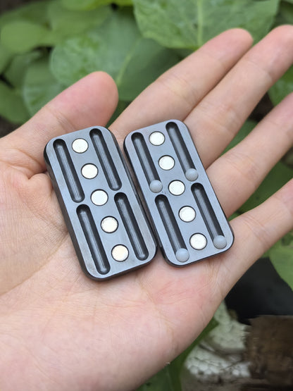 Centurion Slider Zirconium + Brass