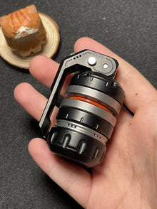 Demoman + SHAKE Titanium