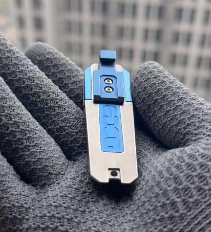 Dragon Titanium (Brand new)