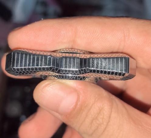 E.X.P Spinner SS Polished (Superconductor Engraving)