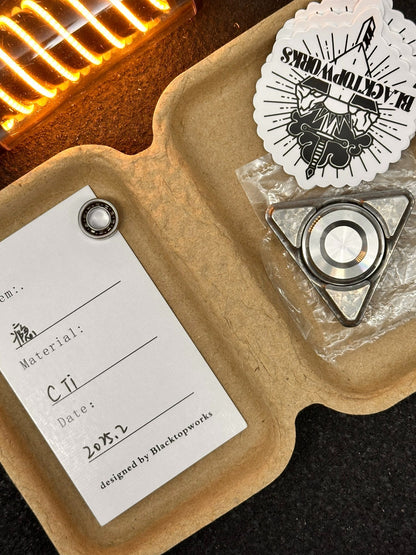 Fascination Crystalized Titanium