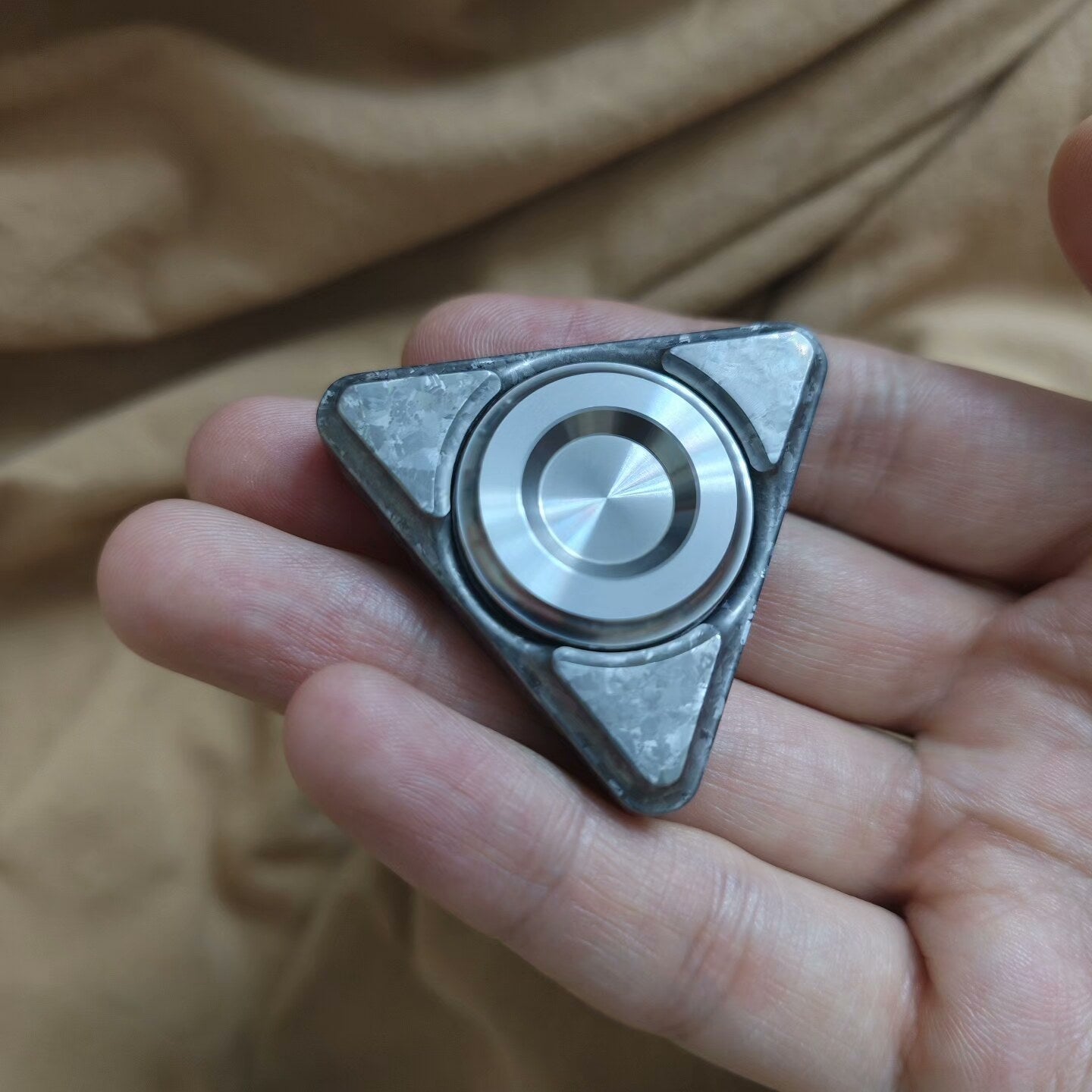 Fascination Crystalized Titanium