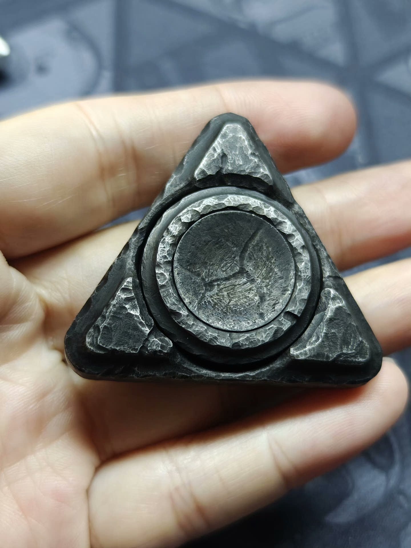 Fascination SS Stone Textured