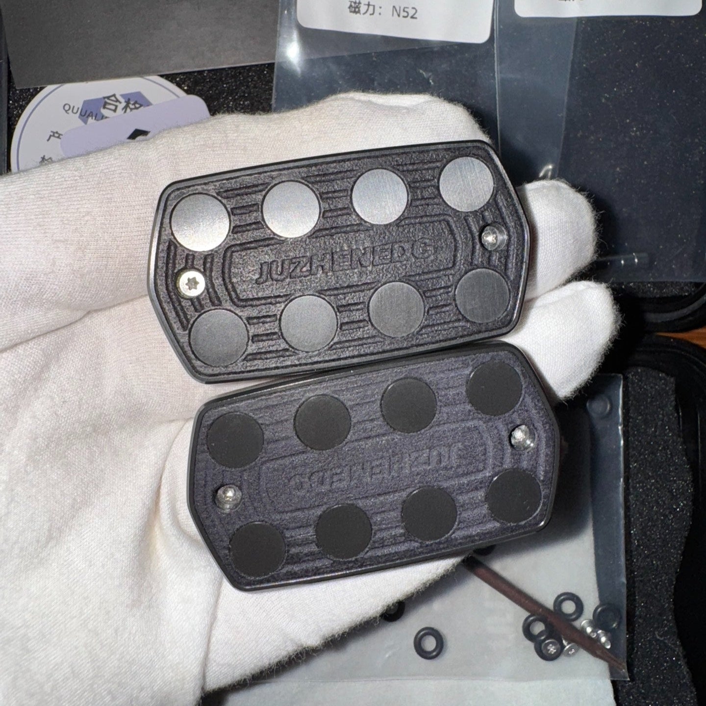 Gamut Zirconium Polished + brass