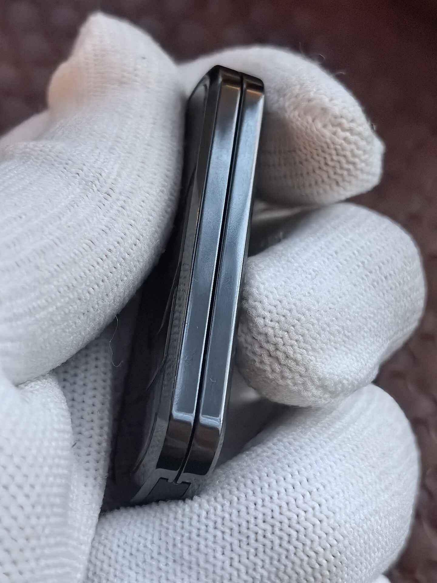 Ji Li Polished Zirconium