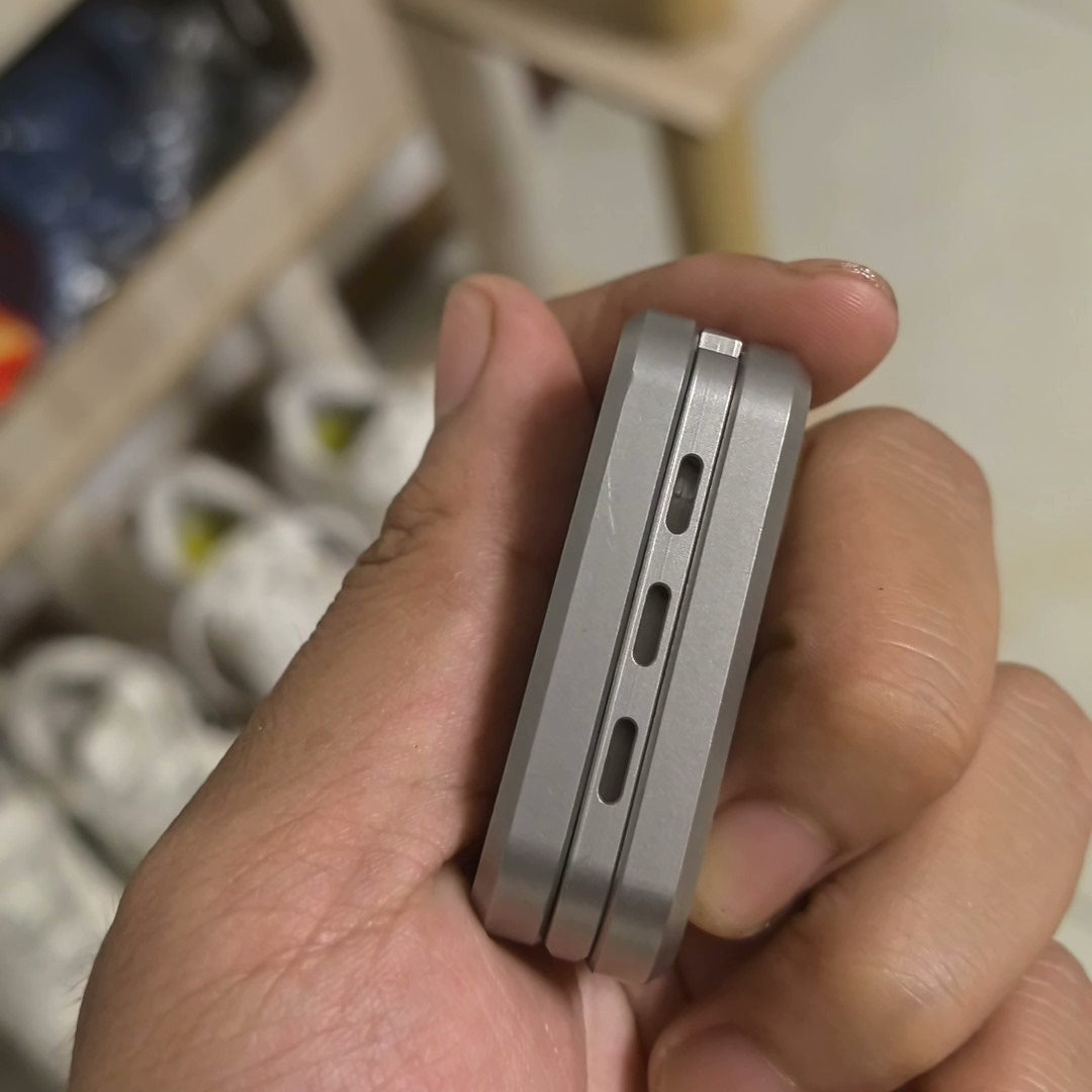 Jingle Slider Titanium