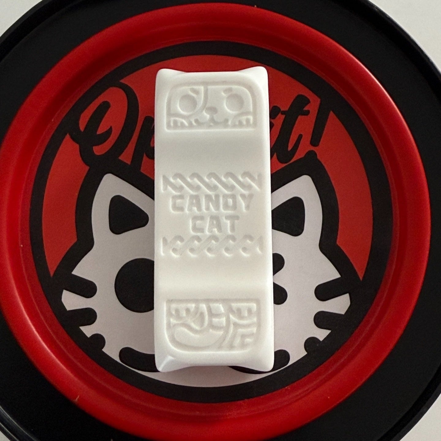 LIMBO Mechanical Slider Corian