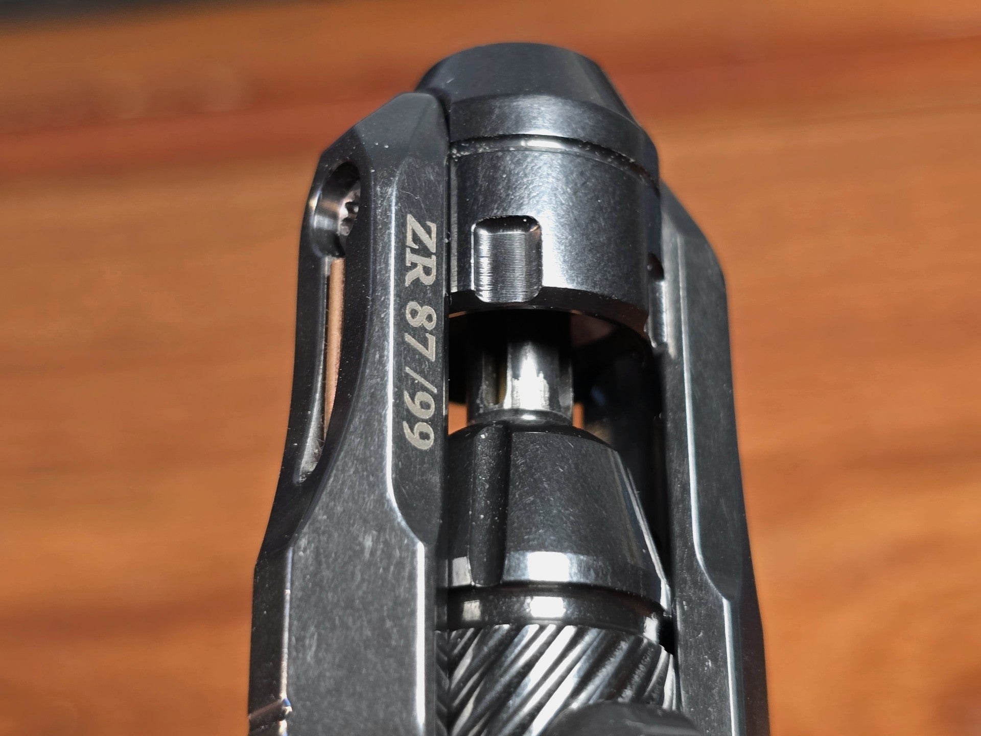 Lazer Zirconium