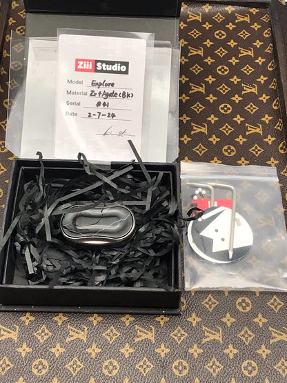 Mystery Slider Zirc+black agate