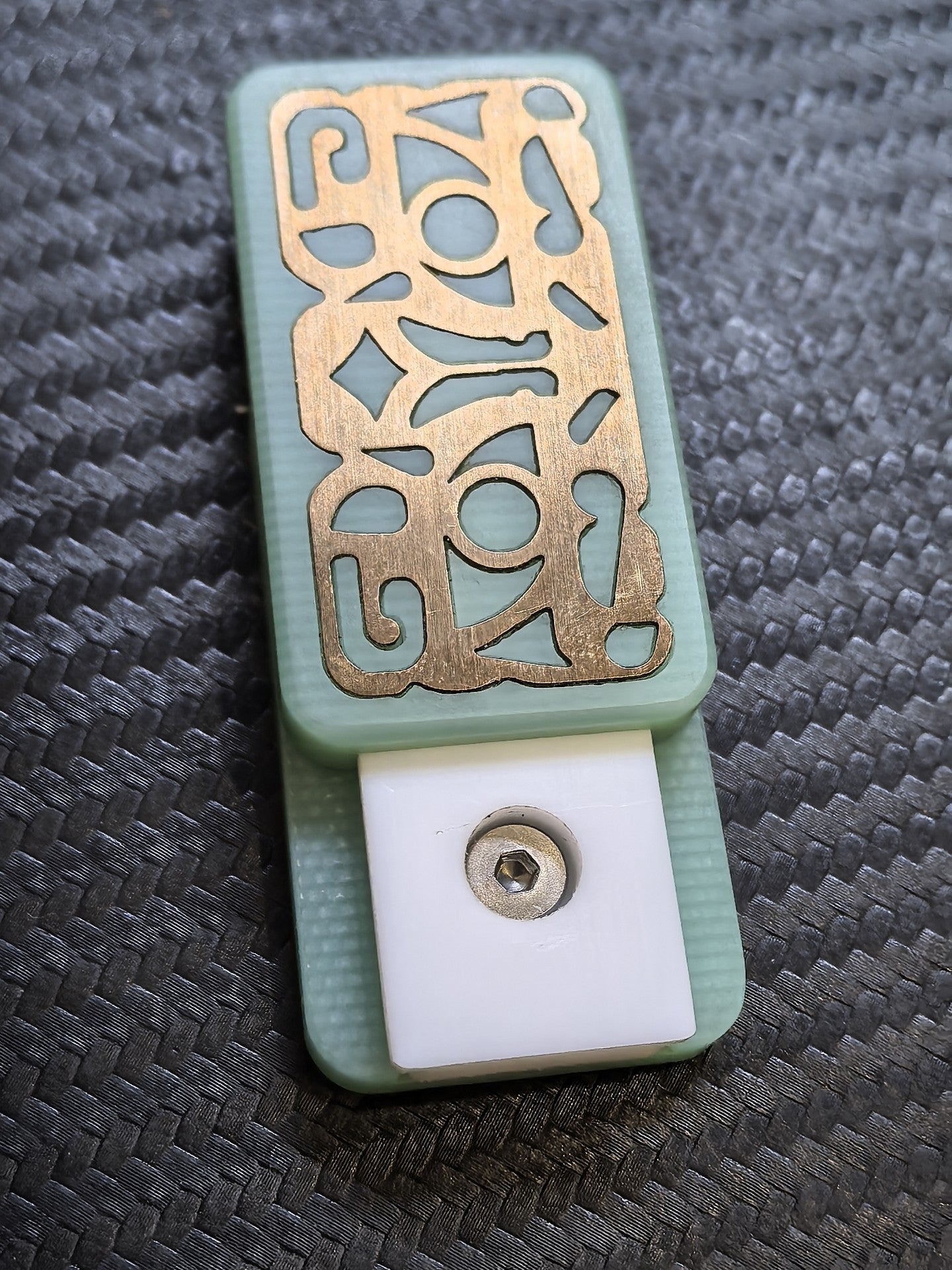 Nine Tripods G10-jade green