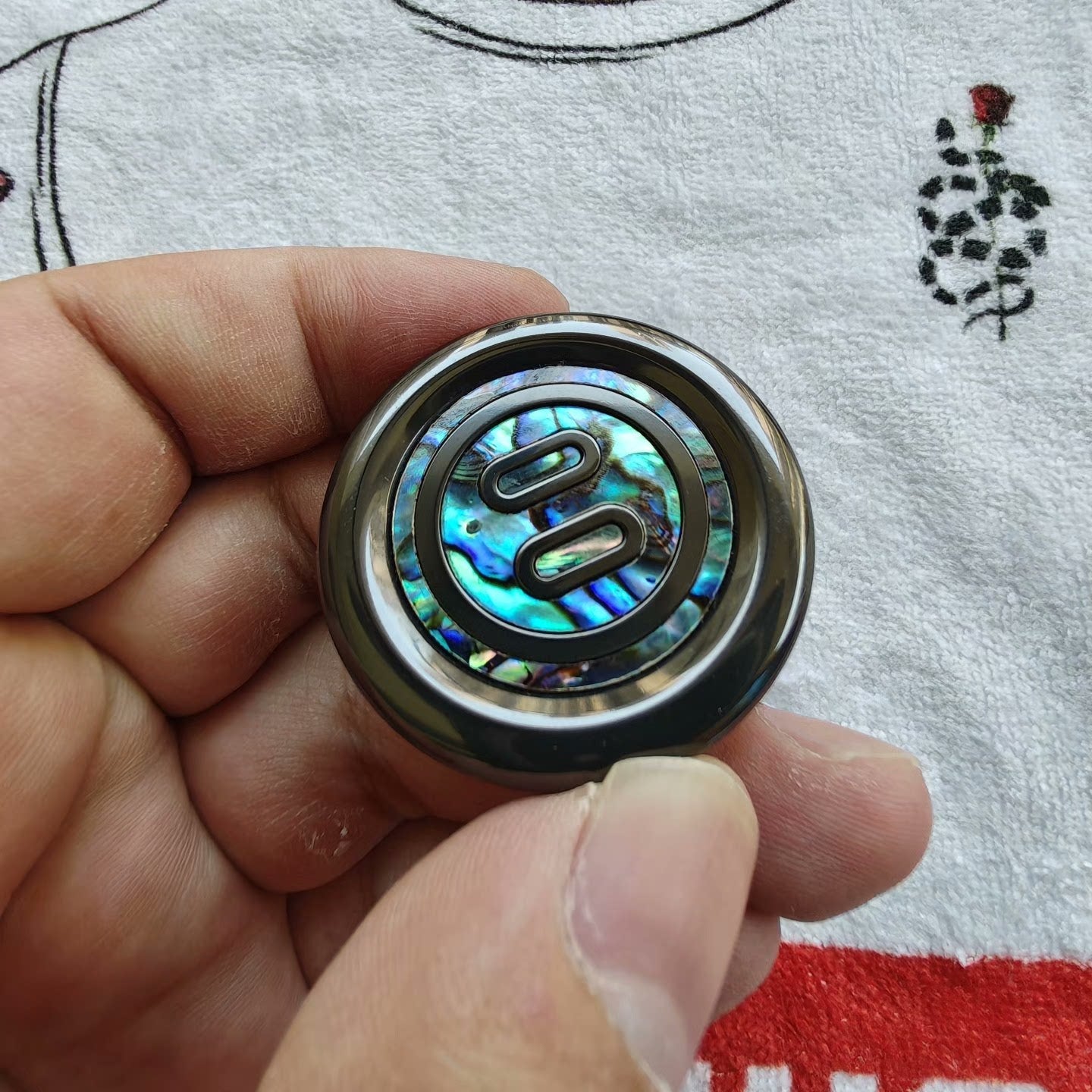 Pig Coin Zirconium