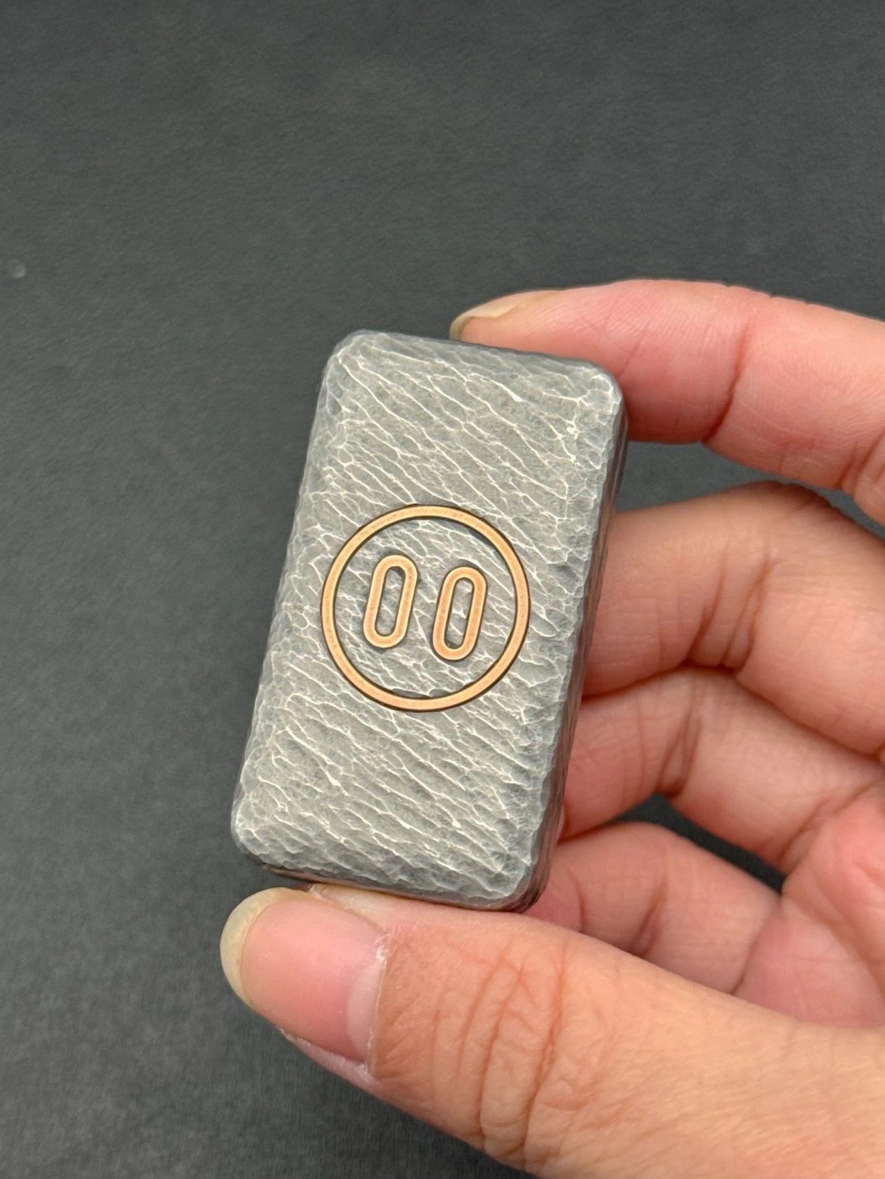 Pig Nose Slider Stainless steel stone pattern