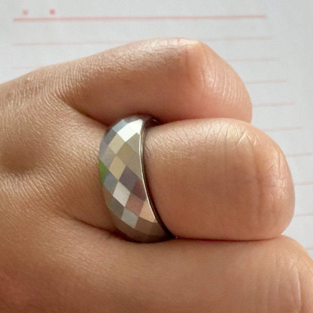Pig Ring Titanium