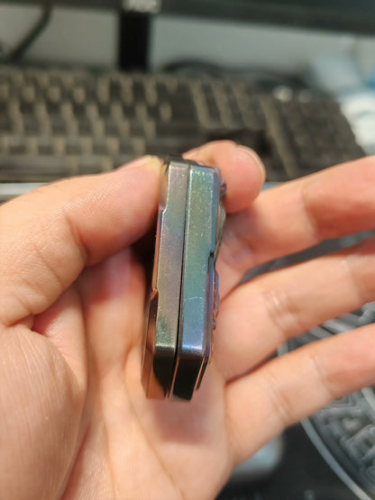 Poker Lolita Oil Slick Zirconium