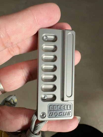 Quirky Ruler Titanium + Brass limited edition