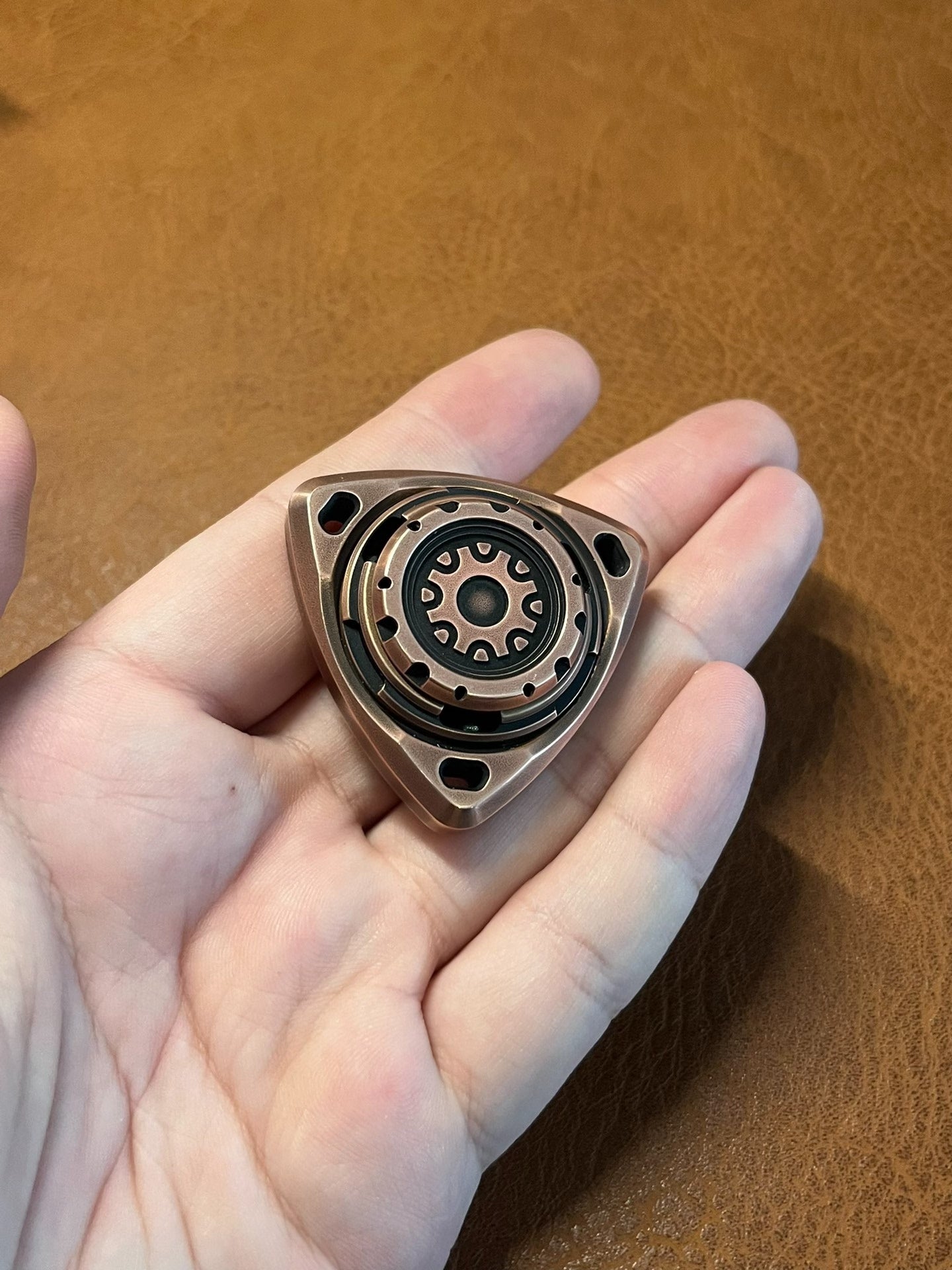 ROAR Spinner Copper + Brass