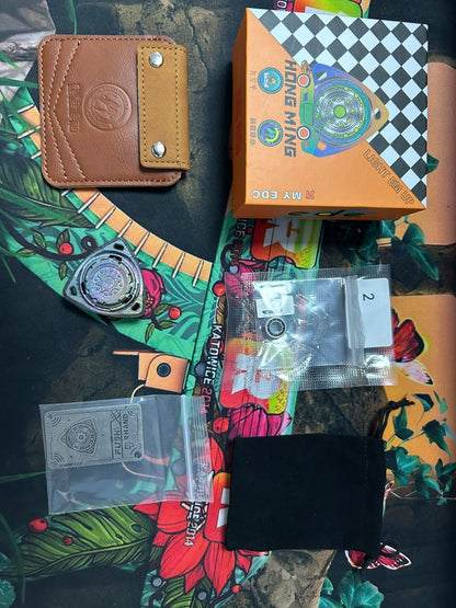 ROAR Spinner Titanium