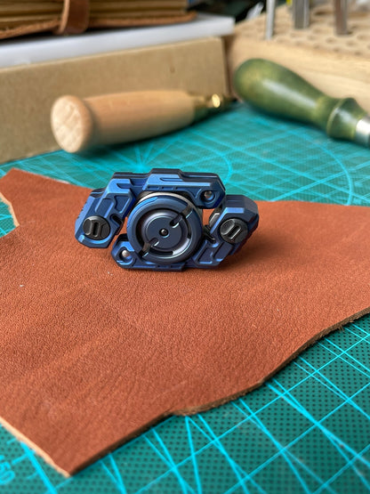 ROBOTIC ARM Titanium blue