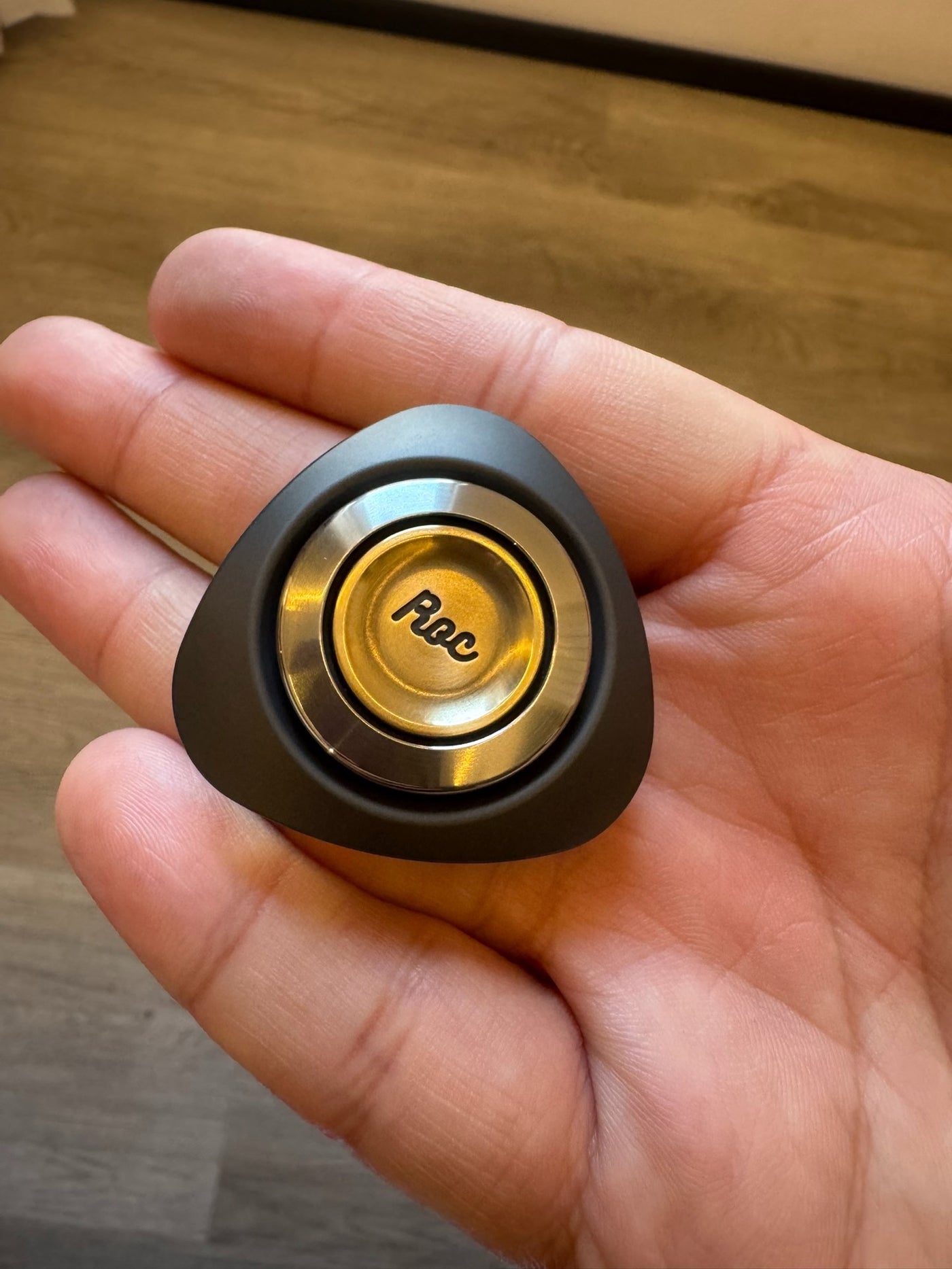 Roc 2.0 Zirconium (blasted)+Brass