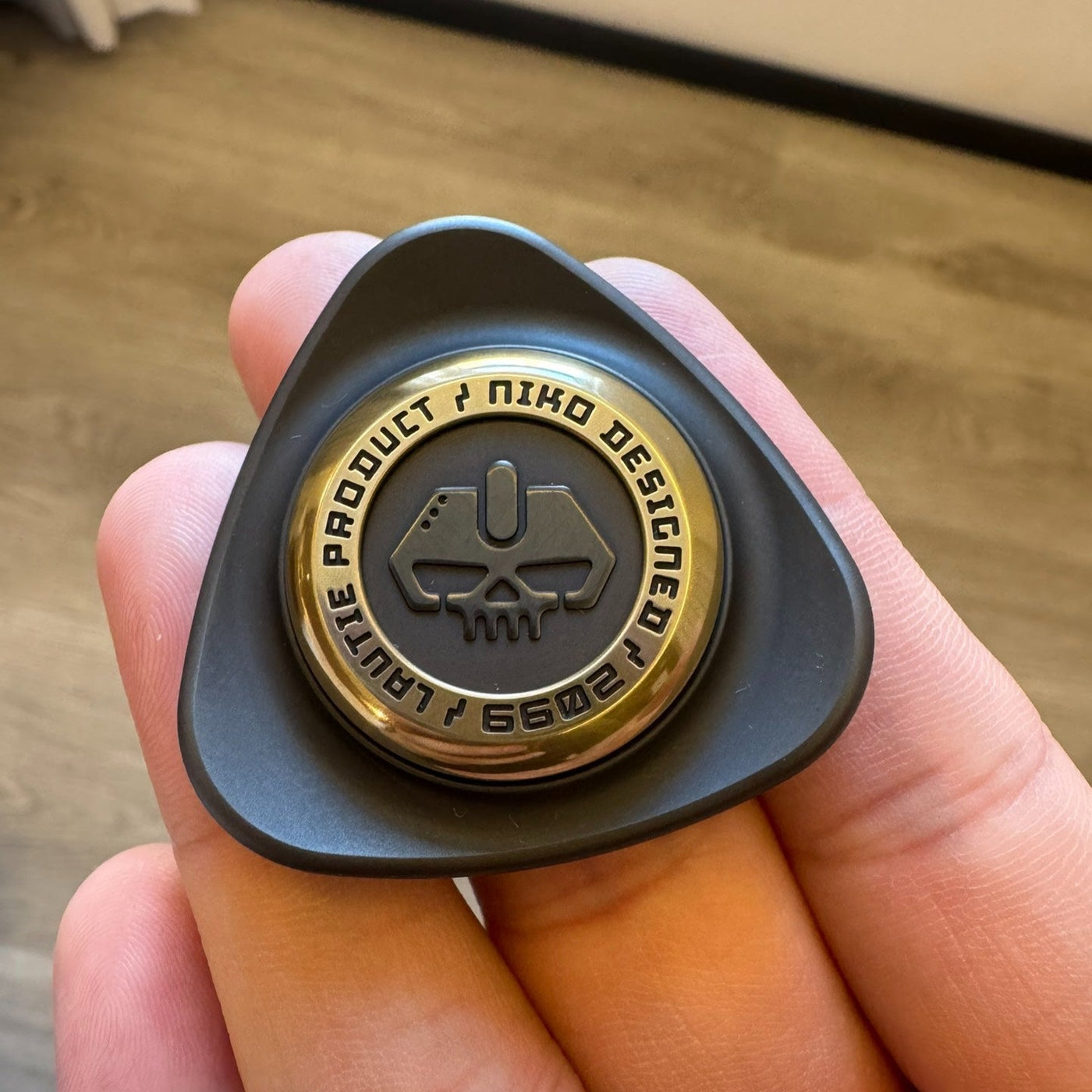 Roc 2.0 Zirconium (blasted)+Brass