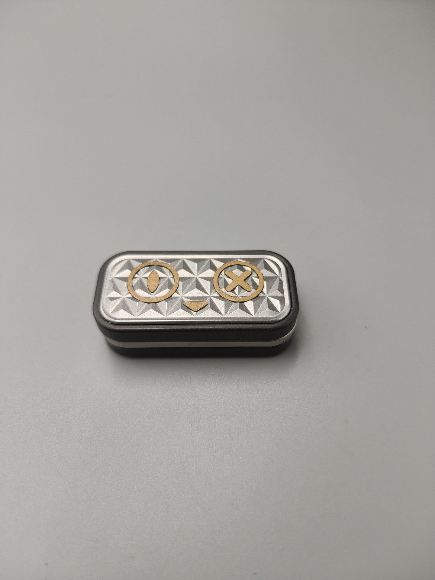 Schrödinger’s Cat Zirconium