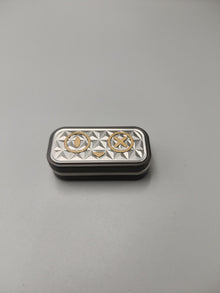 Schrödinger’s Cat Zirconium