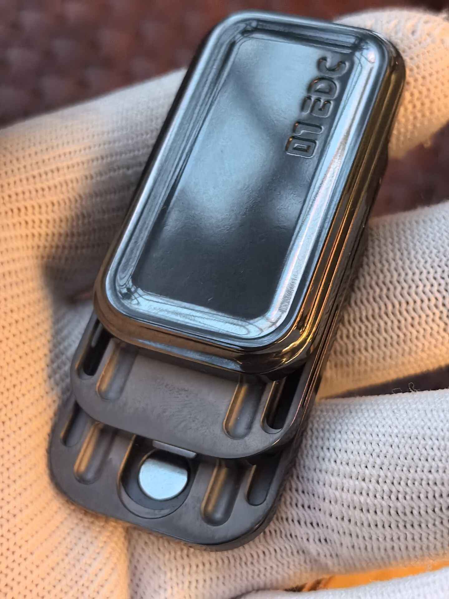 02 Slider-Feeling Polished Zirconium + Core Magnetic Tuning Fork