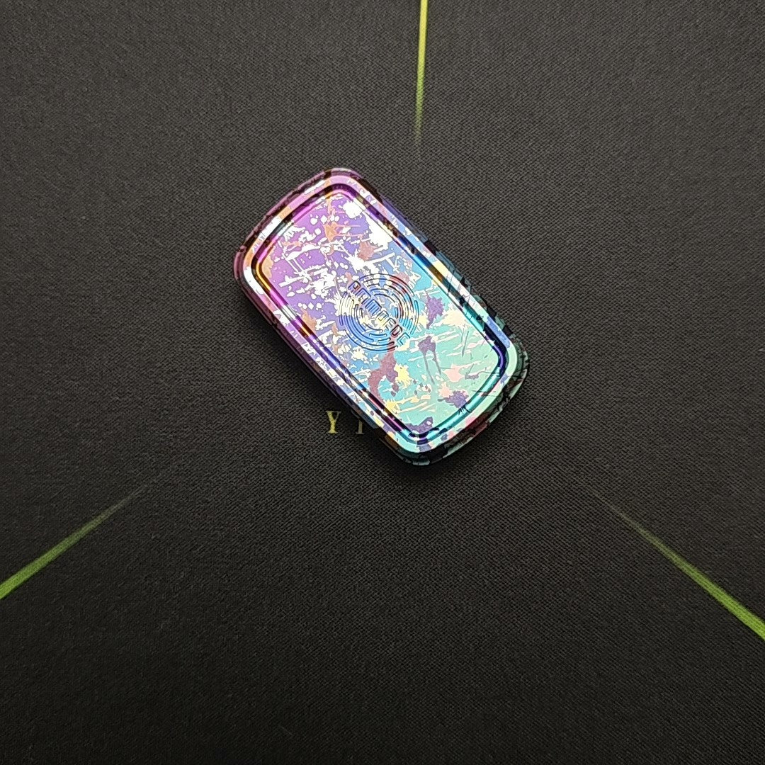 Wormhole Slider Titanium