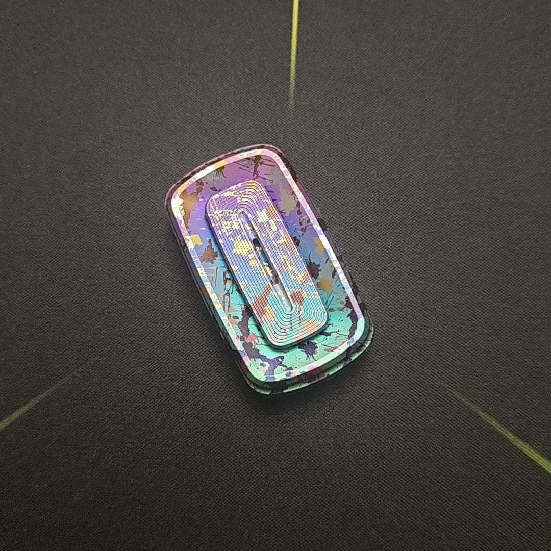 Wormhole Slider Titanium