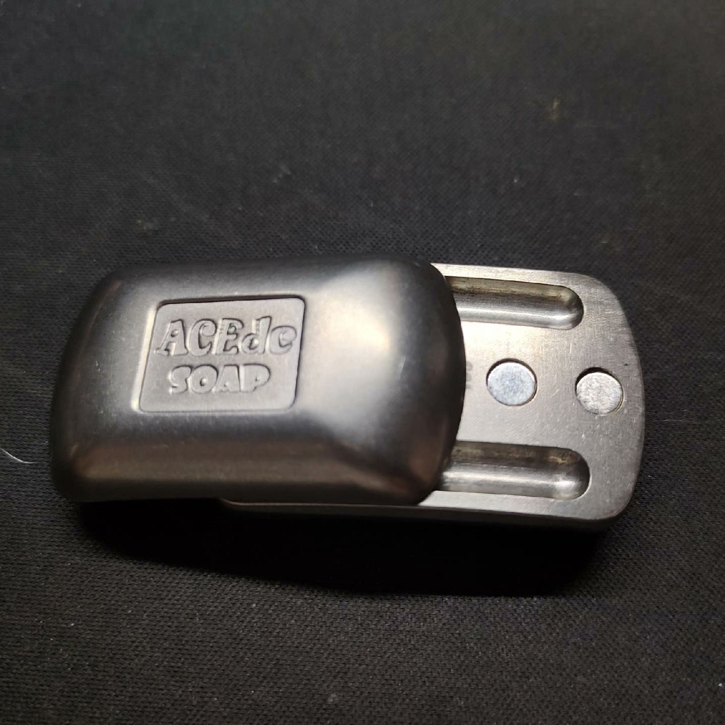 ZOZO Titanium