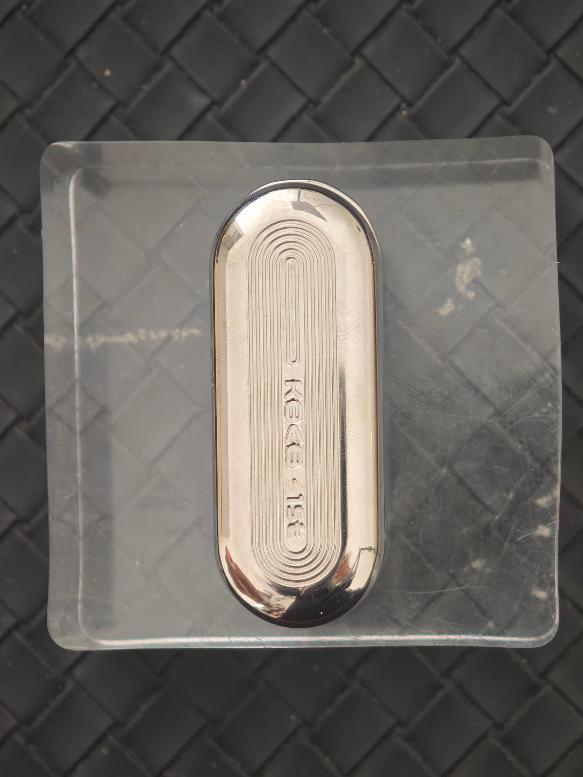 Floating Cloud Titanium Polished