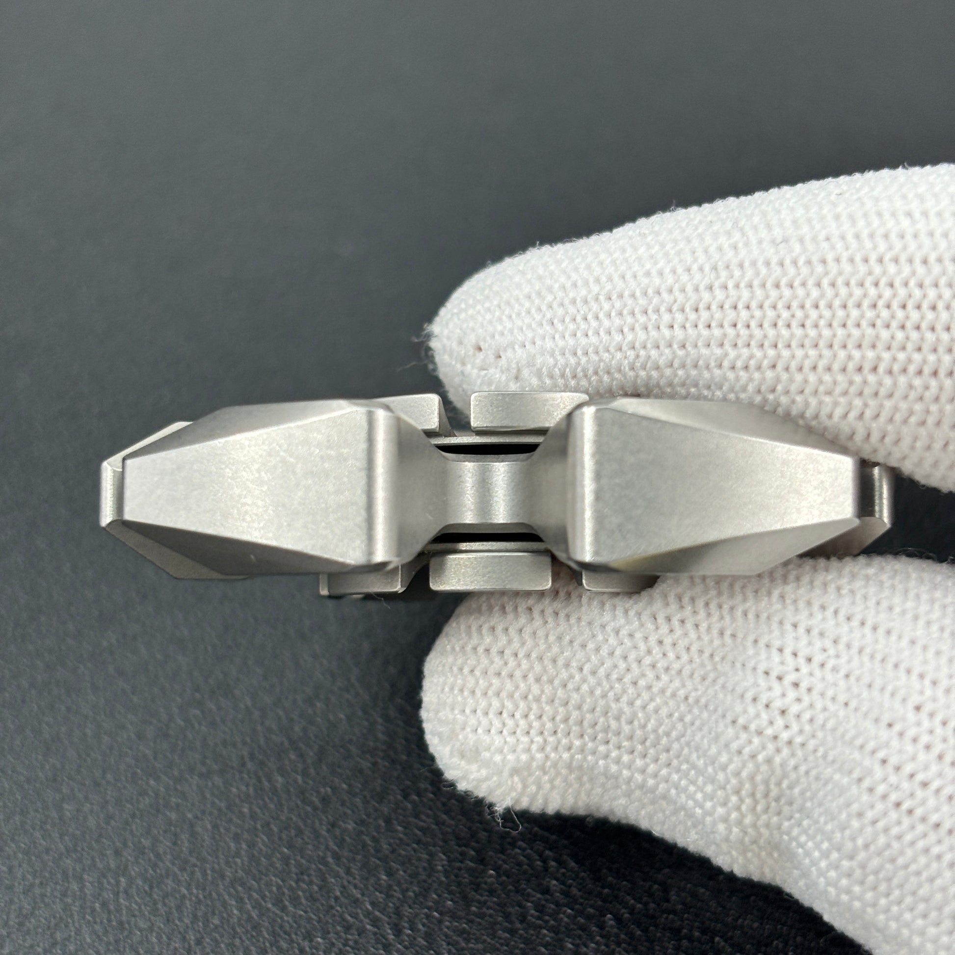 Scorpio Bearing Cap Stainless Steel