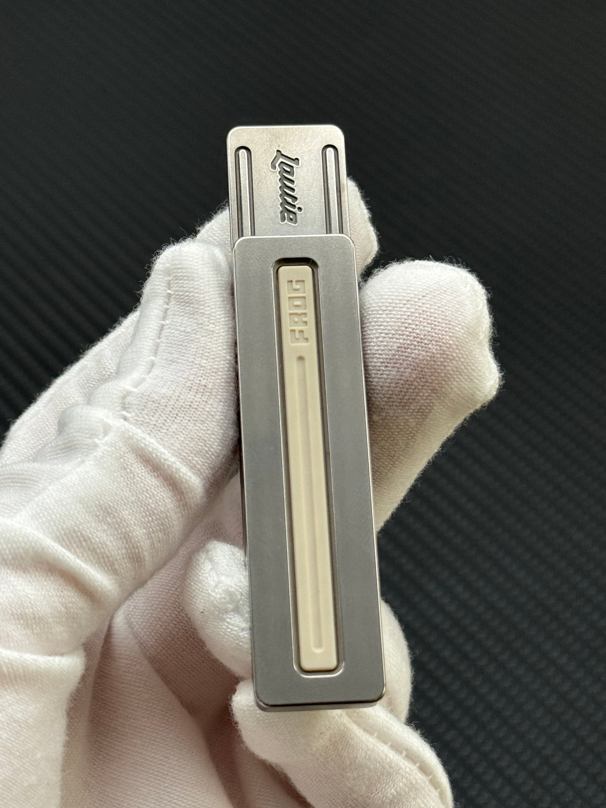 Frog Zirconium
