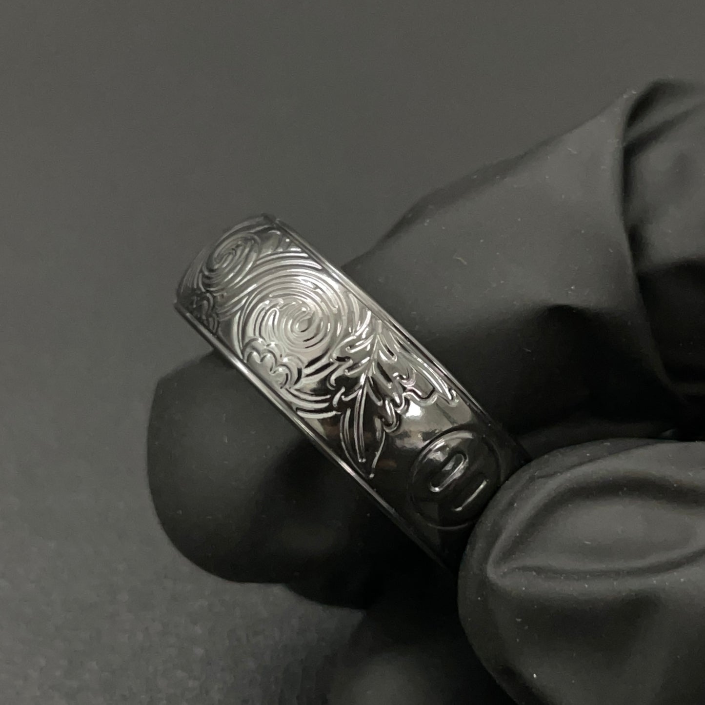 Pig Ratchet Zirconium